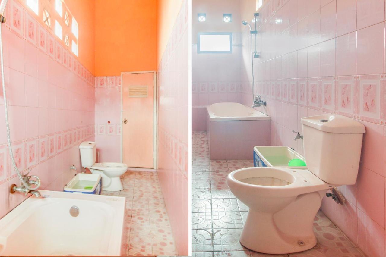 Spot On 91620 Skypiea Guest House Тасикмалая Экстерьер фото